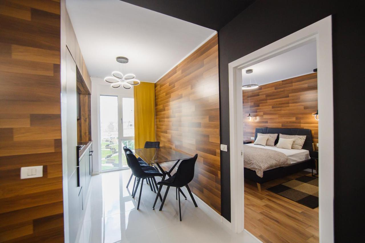 Chocolate Delight At West Residence Oradea Eksteriør bilde